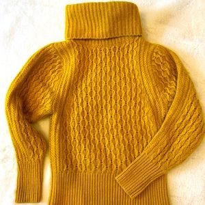 Banana Republic Mustard Yellow Sweater